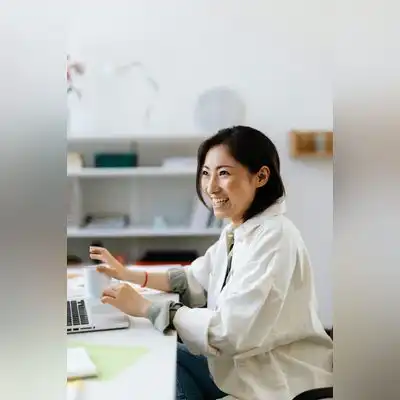 胡芊荻